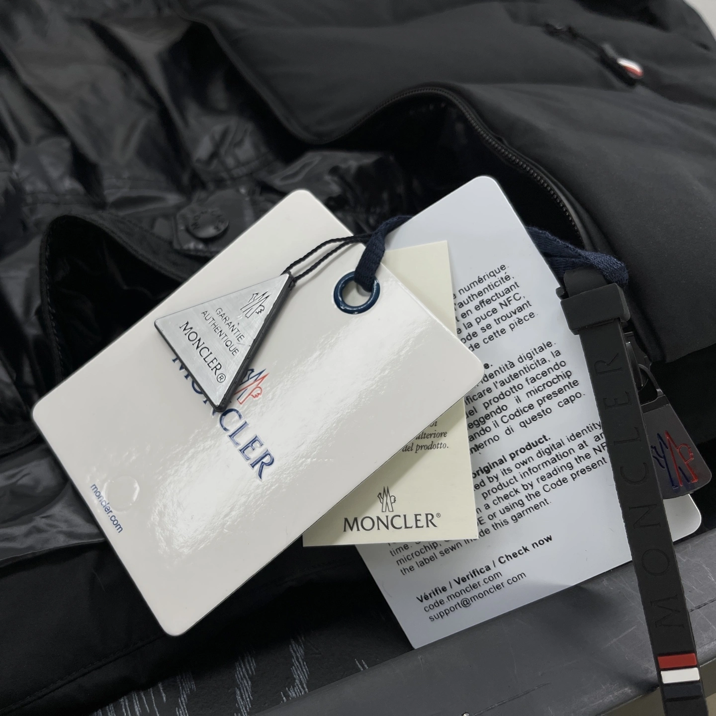 wg.luxury- 7o9385r Down jacket 90 white duck down 2colour item:E-F524J3012-2